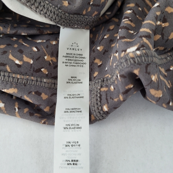 Varley Size M Luna High Rise 7/8 Legging Gray Gold Print - Picture 4 of 8